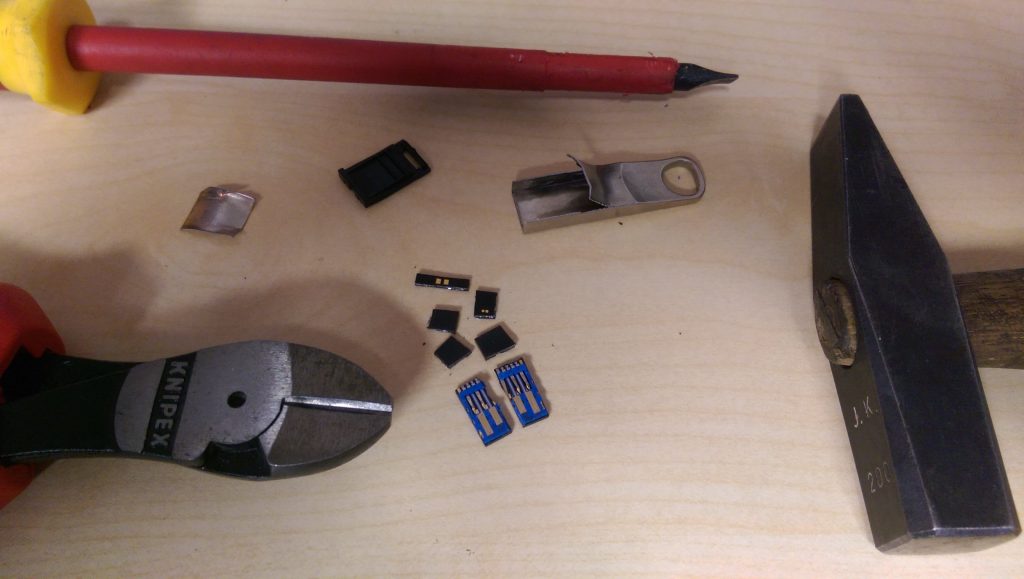 Daten-auf-defektem-USB-Stick-vernichten